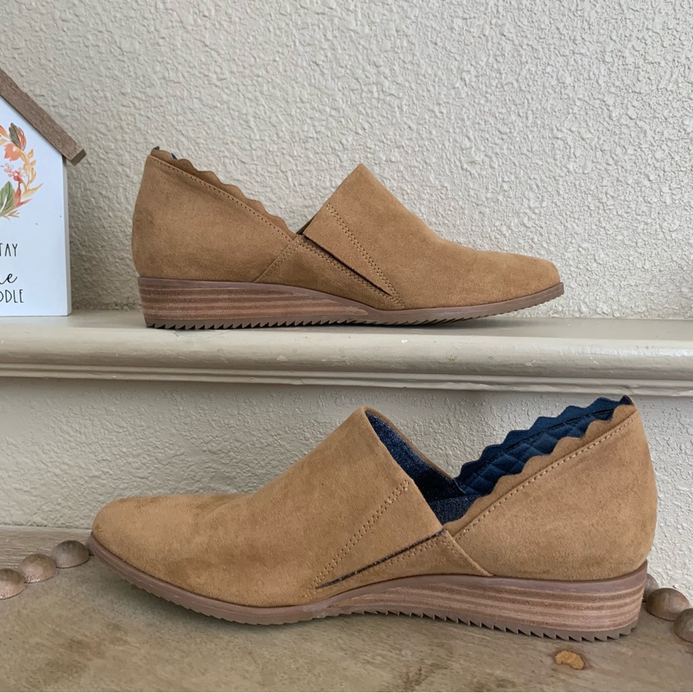 Dr. Scholl's Katy Womens Suede Almond Toe Loafers womens size 7.5